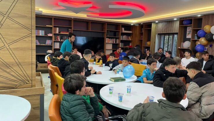 GENÇLİK MERKEZİNDE BAĞIMLILIKLA MÜCADELE SEMİNERİ